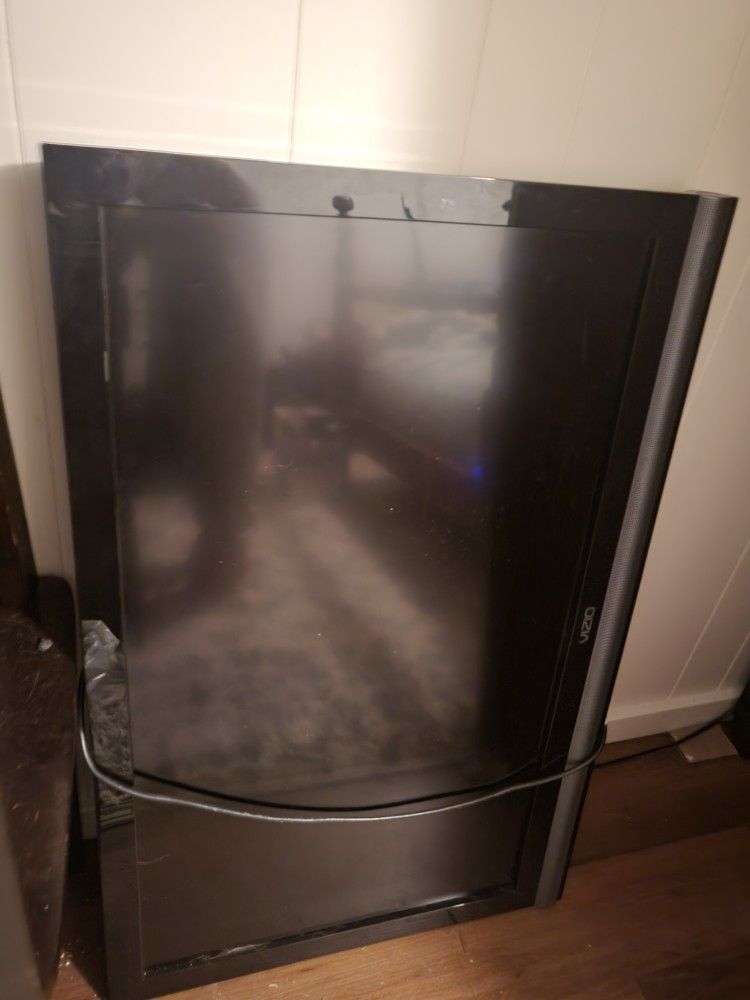 Vizio 37" TV