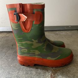 Boys Rain Boots, Size 2