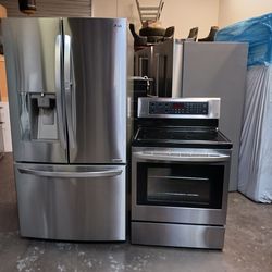 Refrigerator lg with fast door- stove Electric and microwave in stainless steel Combo Delevery