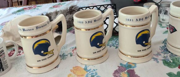 Chargers mugs