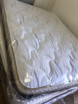 Full mattress
