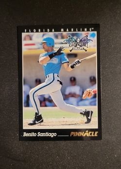 Benito Santiago Marlins Pinnacle Score 1993 Baseball Trading Card #502