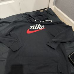 Men’s Nike Hoodie