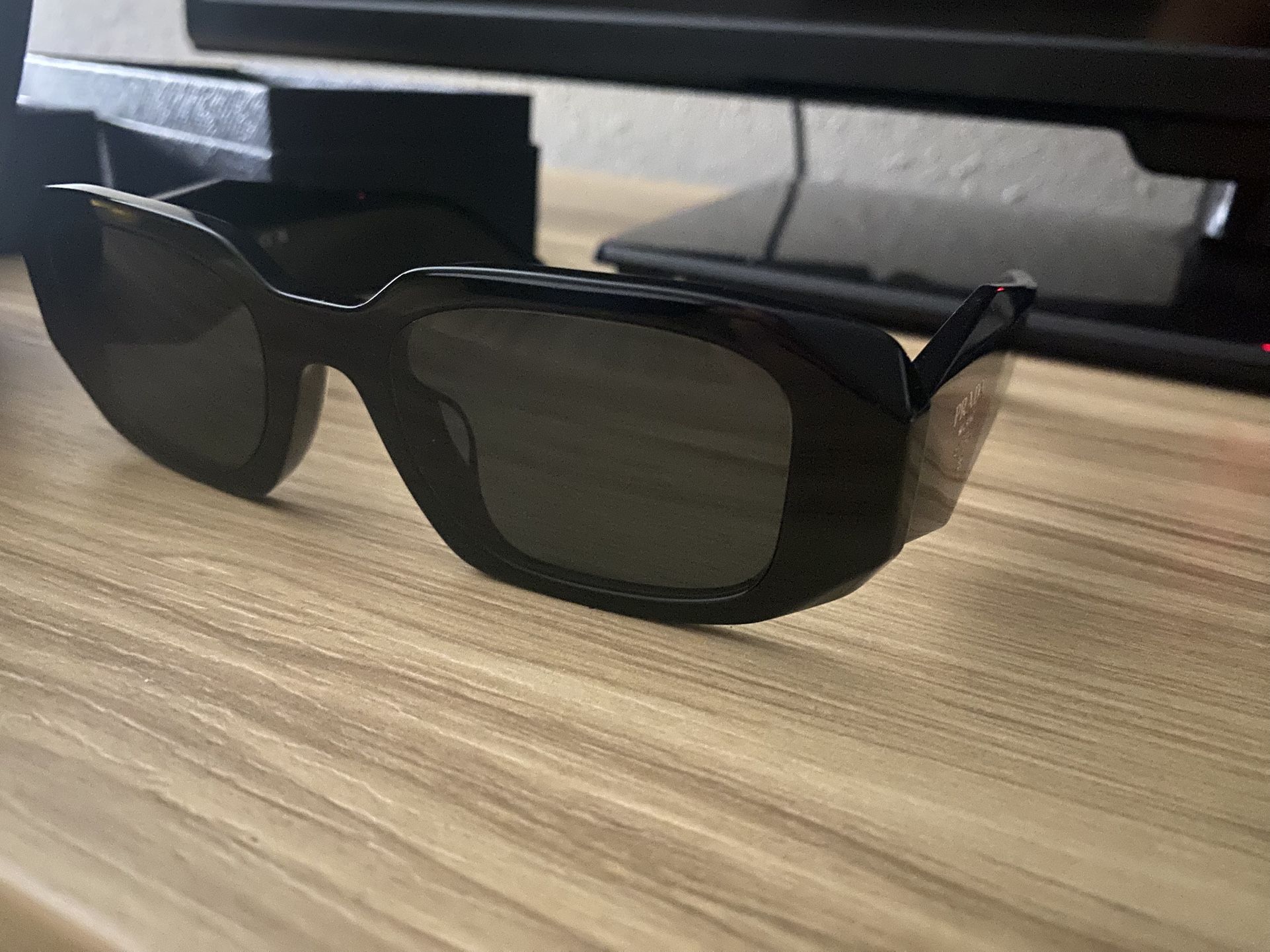 Prada Sunglasses Unisex