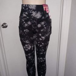 New Women's Leggings Size XL 