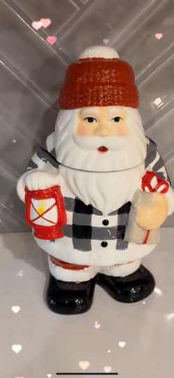 Santa. Cookie Jar Selling $19