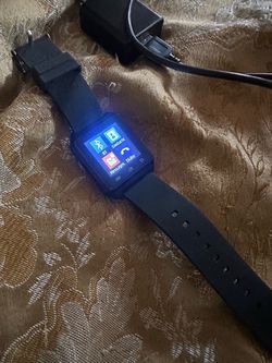 Black Bluetooth Smartwatch with Color Display