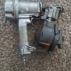 Hitachi NV45AB2 1-3/4 inch Adjustable Drive Coil Roofing Nailer