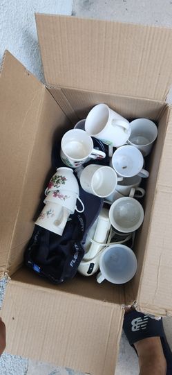 Tea cups