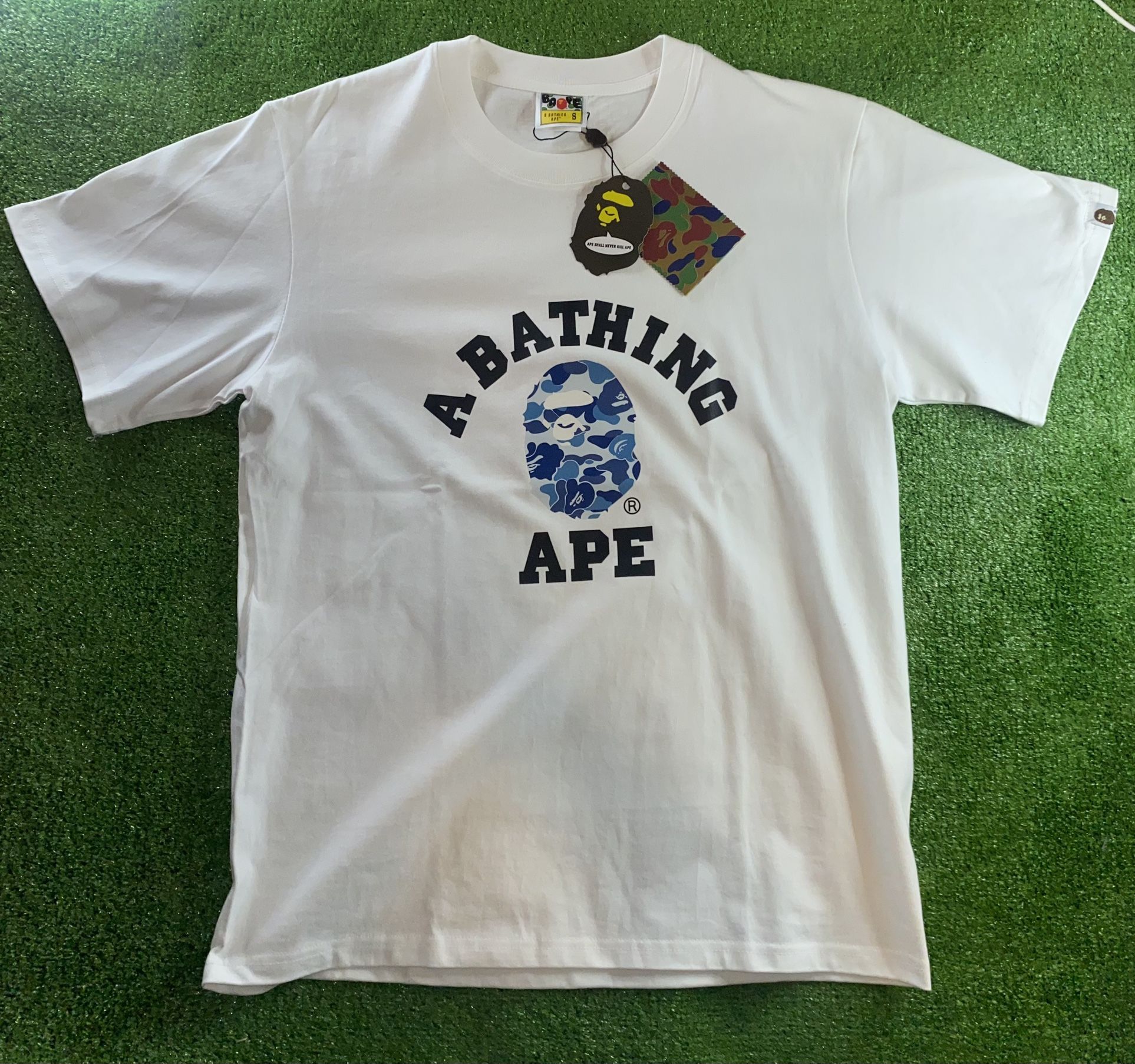 bape tee