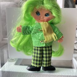 VINTAGE 1969 IDEAL TOY FLATSY DOLL DEWIE RALLY GREEN FLAT BENDABLE HONG KONG