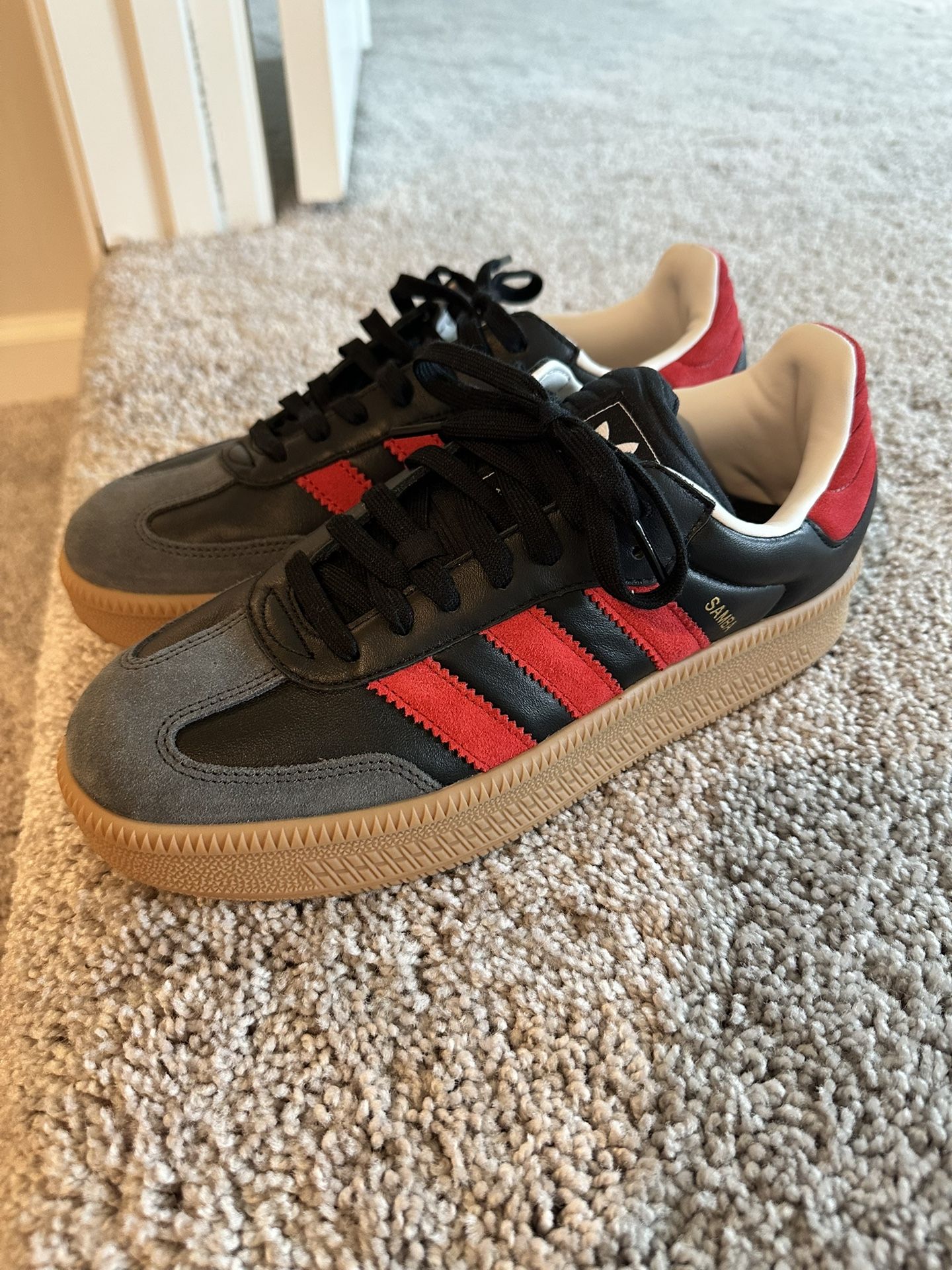 Women & Men Shoes