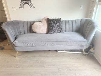 Modern Curved Velvet Sofa w/ Gold Legs – Designer Style