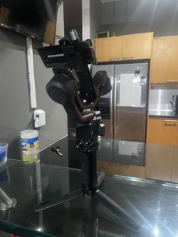 DJi RS2 (Camera Gimbal)