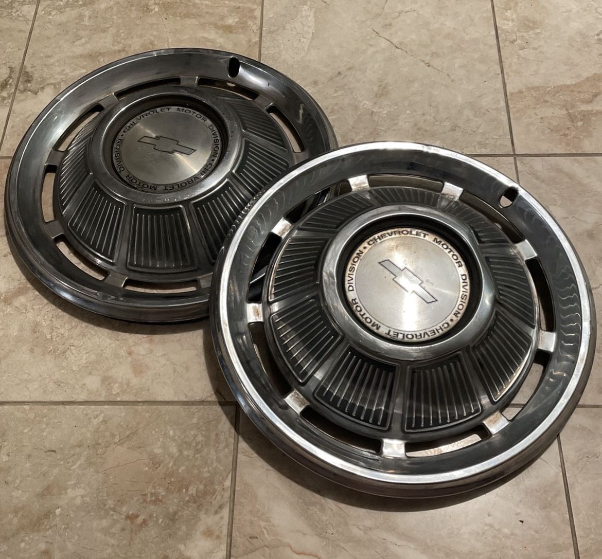 Chevrolet Classic Hubcaps