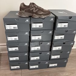 New Balance 9060