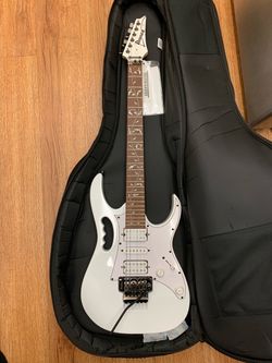 Ibanez Steve Vai Signature JEM Electric Guitar White with Gig Bag