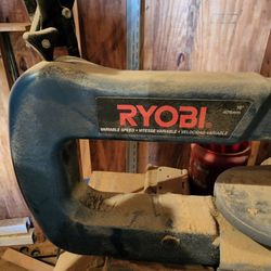 Roybi Scroll Saw With Home Made Table And Light 