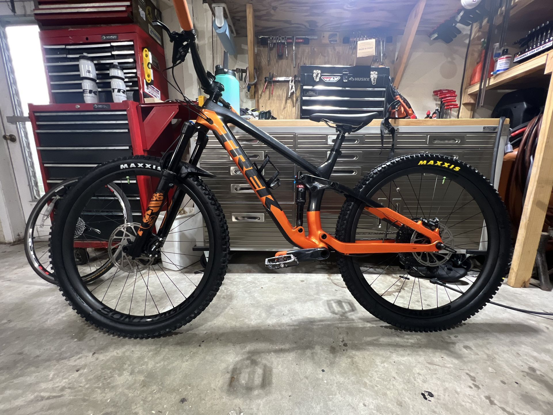 2022 Trek Fuel EX 9.8 GX Medium