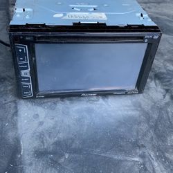 Pioneer Stereo