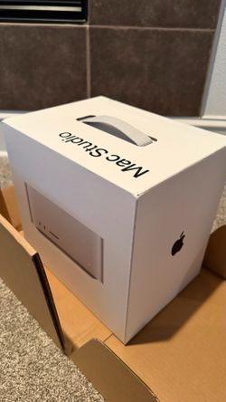 Brand New Mac Studio M3 Ultra 256GB RAM 28C CPU 60C GPU 2TB AppleCare+