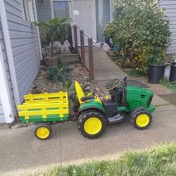 Green tractor toy for kids 