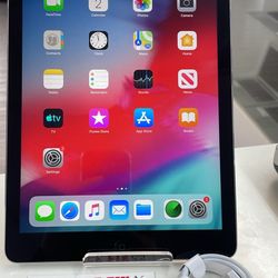 Great Condition Apple Ipad Air 9.7 Unlocked, Comes With Charging Cable