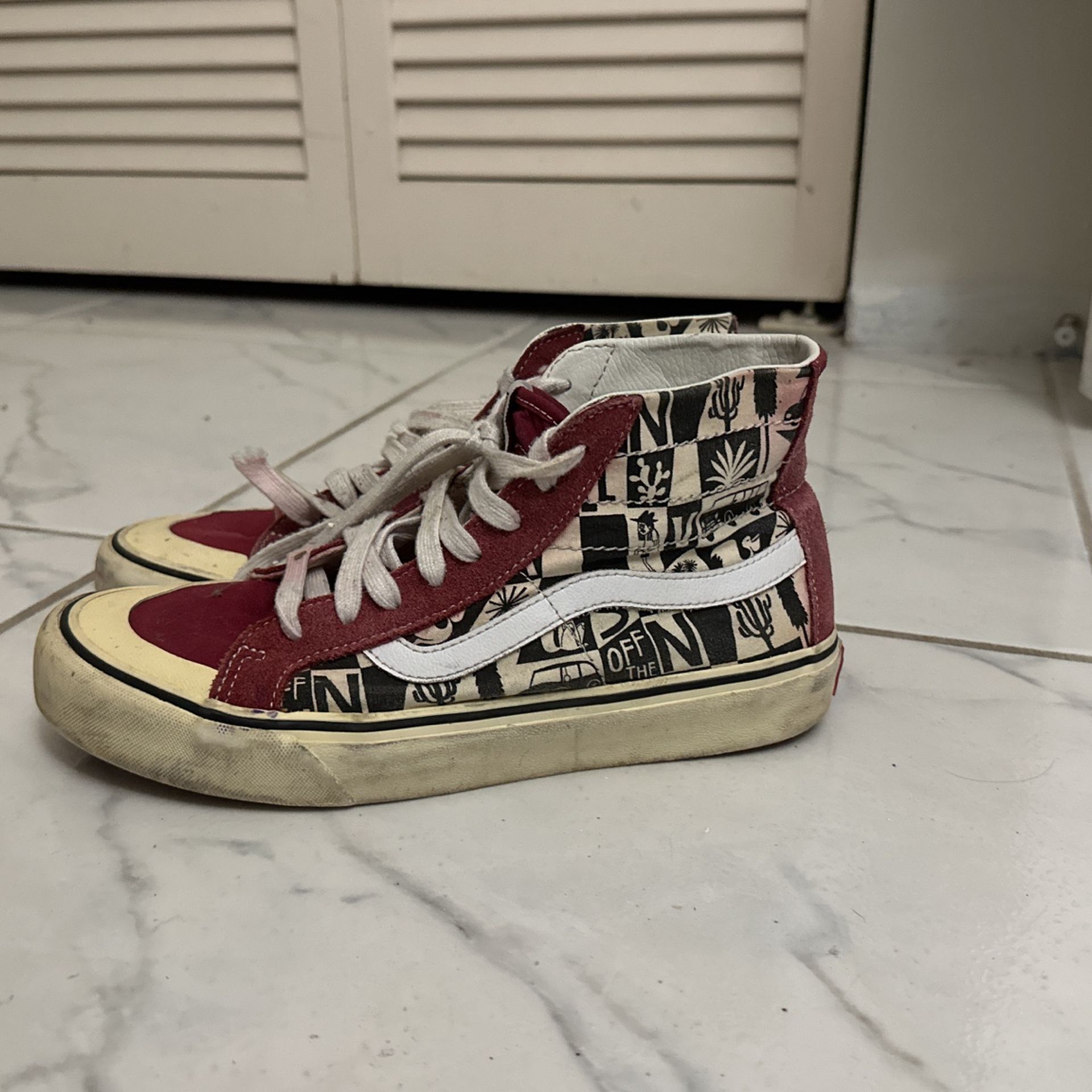 Size 8, Vans Old School, Off-The-Wall Logos, High Top