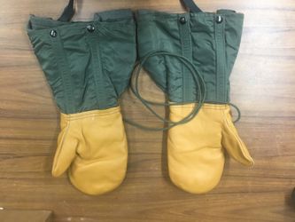 Flyer’s Extreme Cold Weather Olive Drab Arctic Mitten