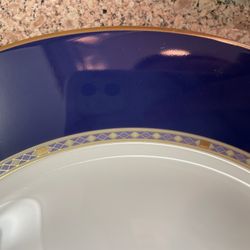 China – Set Of Eight Place Settings, Mikasa Embassy Brand, With Cups, Excellent Condition