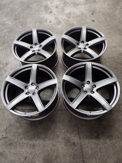 22x10+30 New Wheels 5x127 