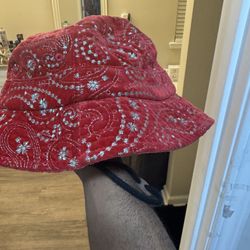 SUPREME BUCKET 