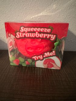 Sunny days squishy squeeze jumbo strawberry