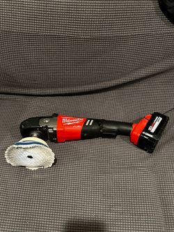Milwaukee polisher
