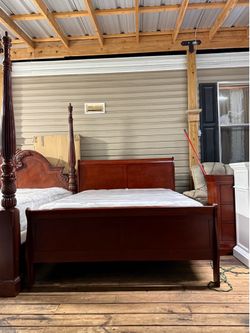 Cherry wood, queen, size, bed, frame mattress, and boxspring