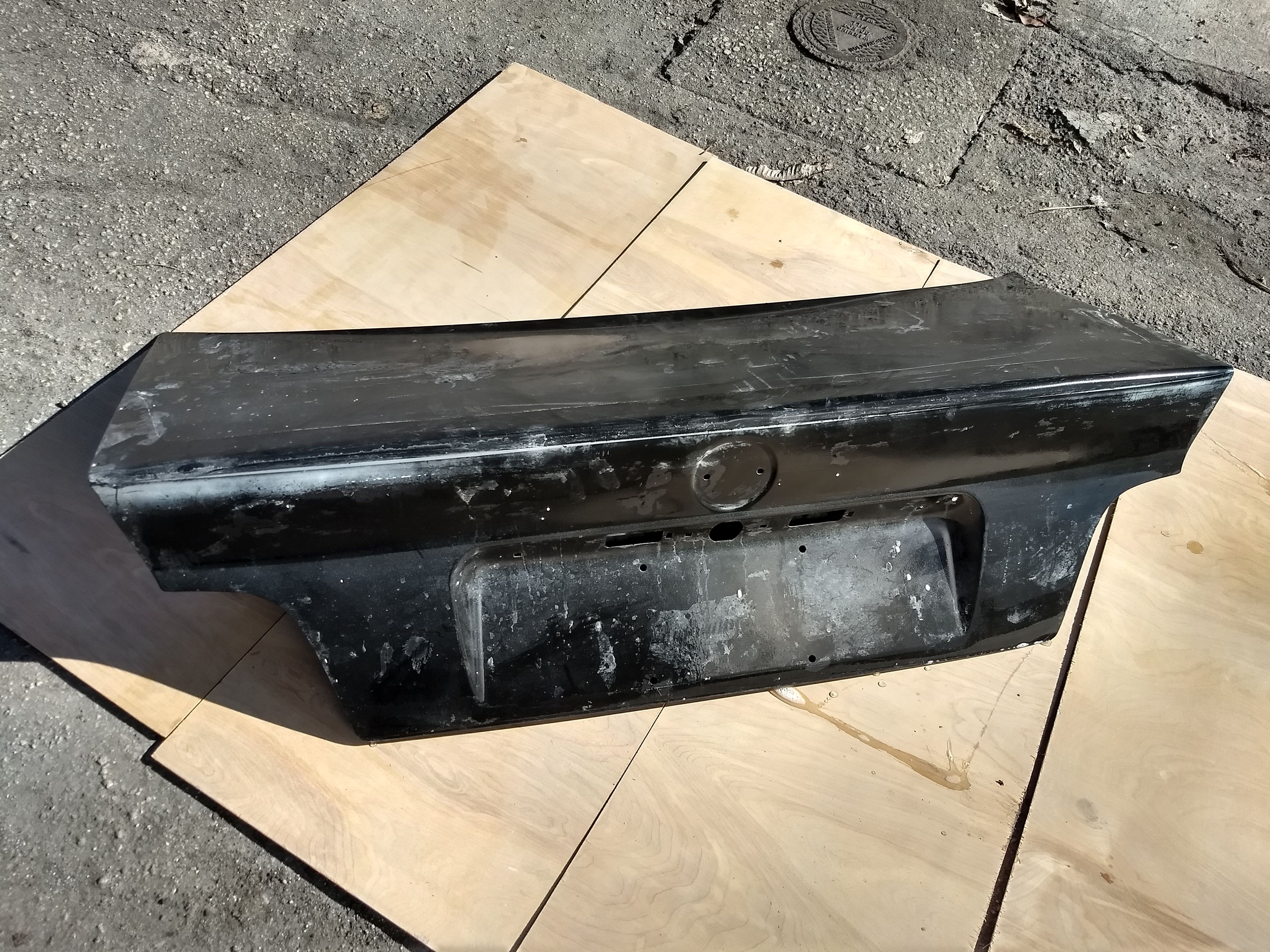 BMW e36 coupe trunk lid 1996-99