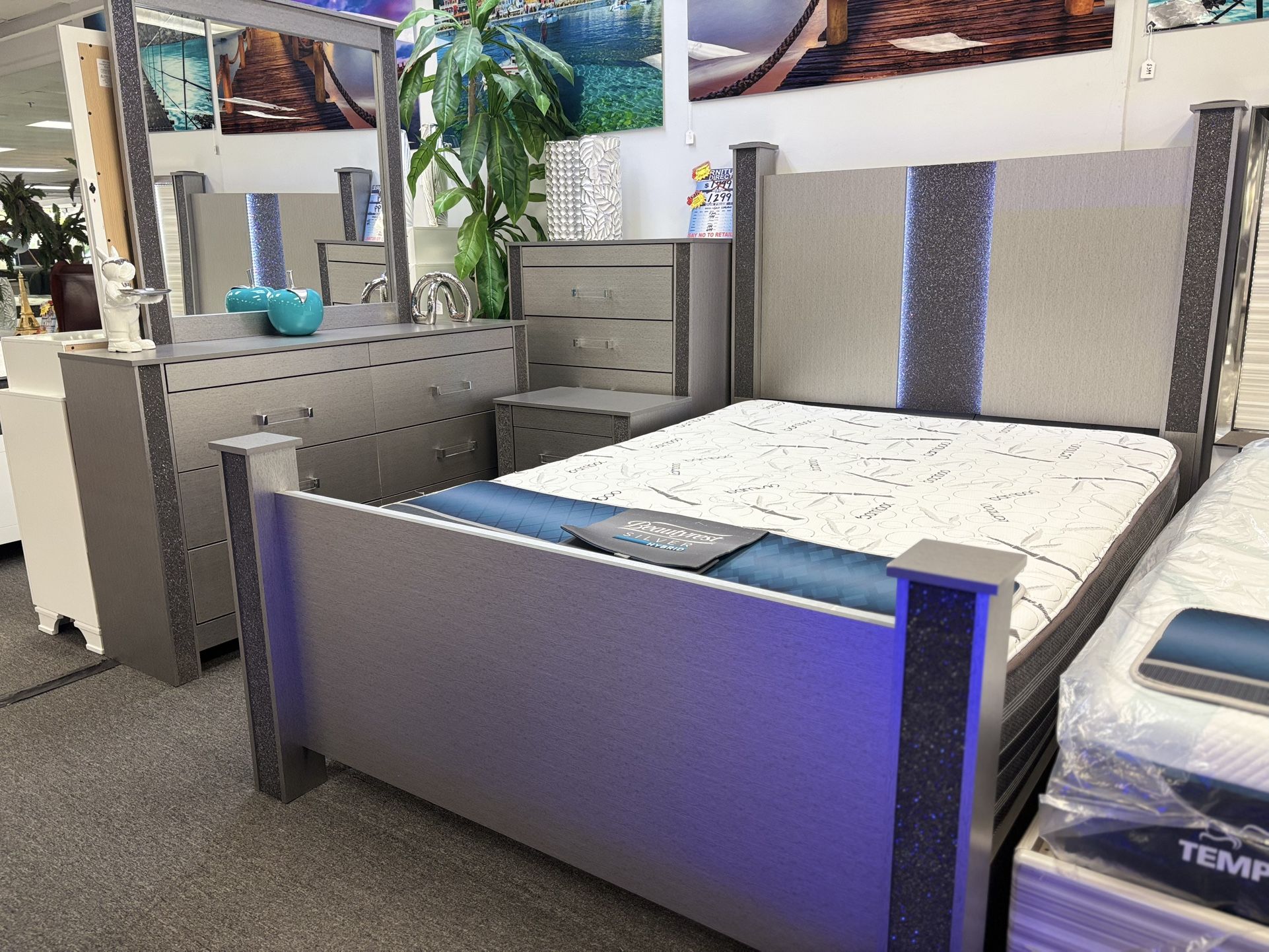 Gray Bedroom Set 5pc W/ Built-in LED Lights & Bluetooth Speakers ( Free Nightstand) For Sale!