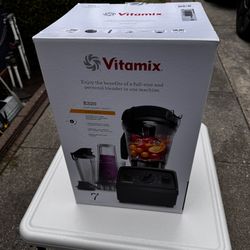 Vitamix E320  Blender + PCA Package ( Brand New)