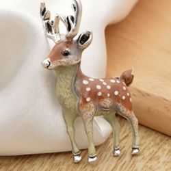 High Quality Brand New Rinhoo Gorgeous Reindeer Stylish Christmas Brooch Pin Christmas Present 