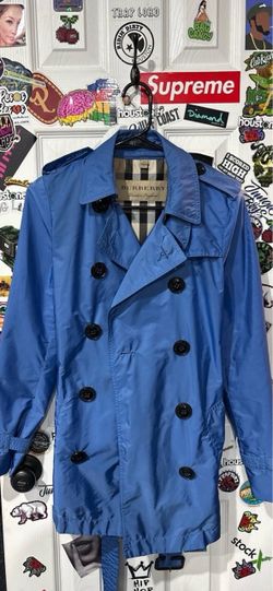Burberry women’s trench coat