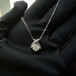 New Moissanite 10H10A Pendant Necklace 1CT,18K White Gold Plated Sterling Silver