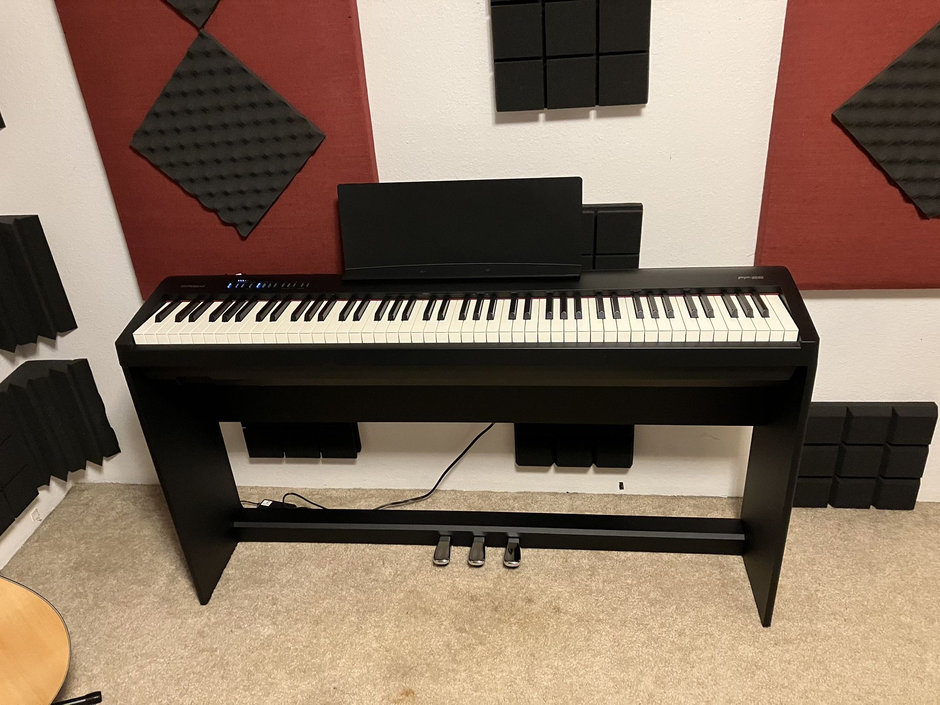 Roland Fp25 Digital Piano (88 Weighted Keys)