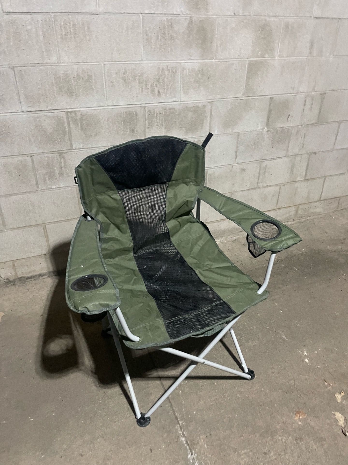 Ozark Trail Oversized Mesh Folding Camping Chair