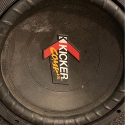 10’ Kicker Comps With Amp