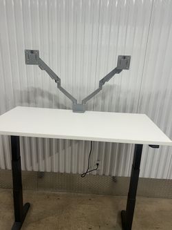 Monitor Arms brand New