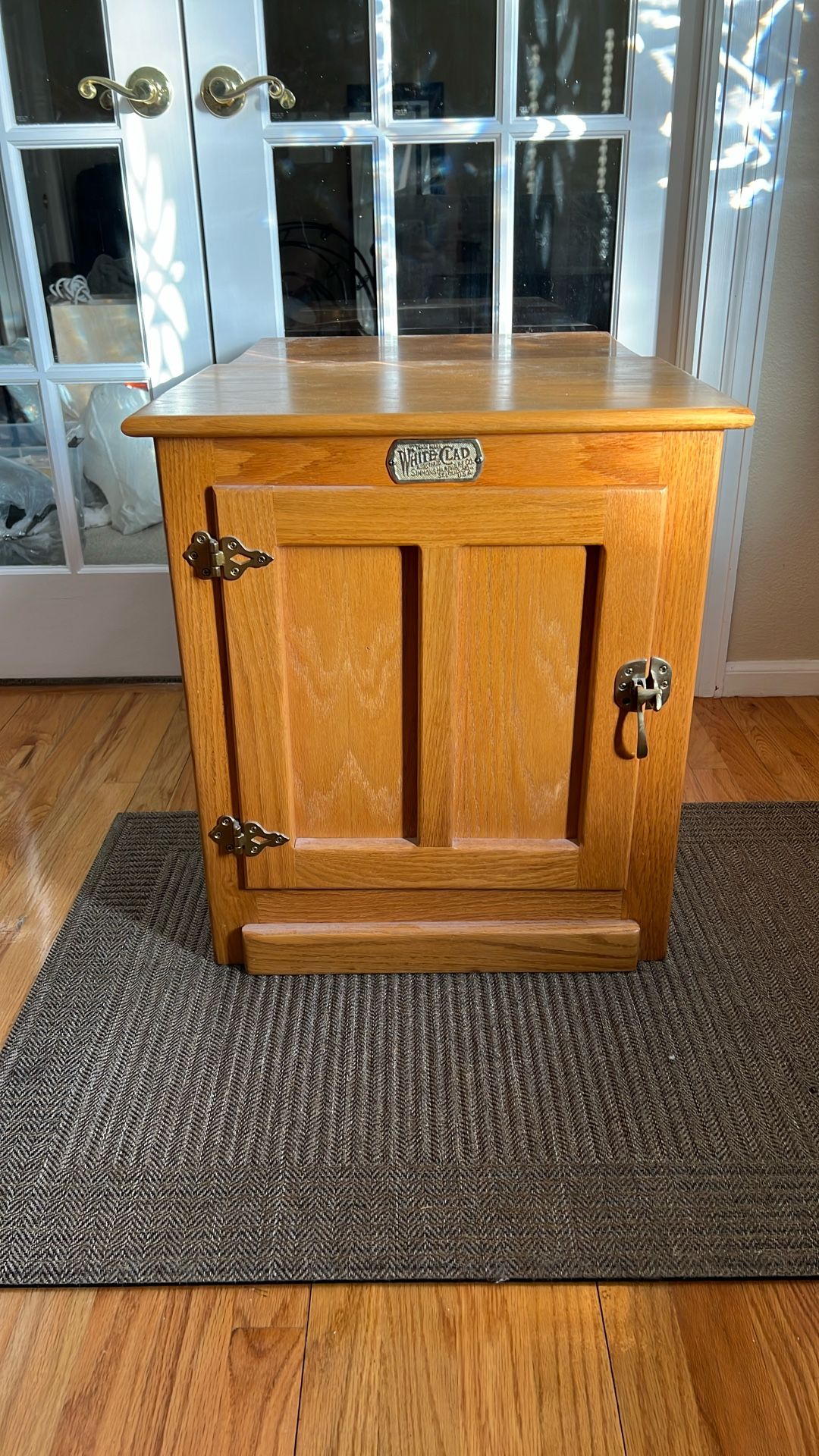 2 White Clad Simmons Hardware End Tables