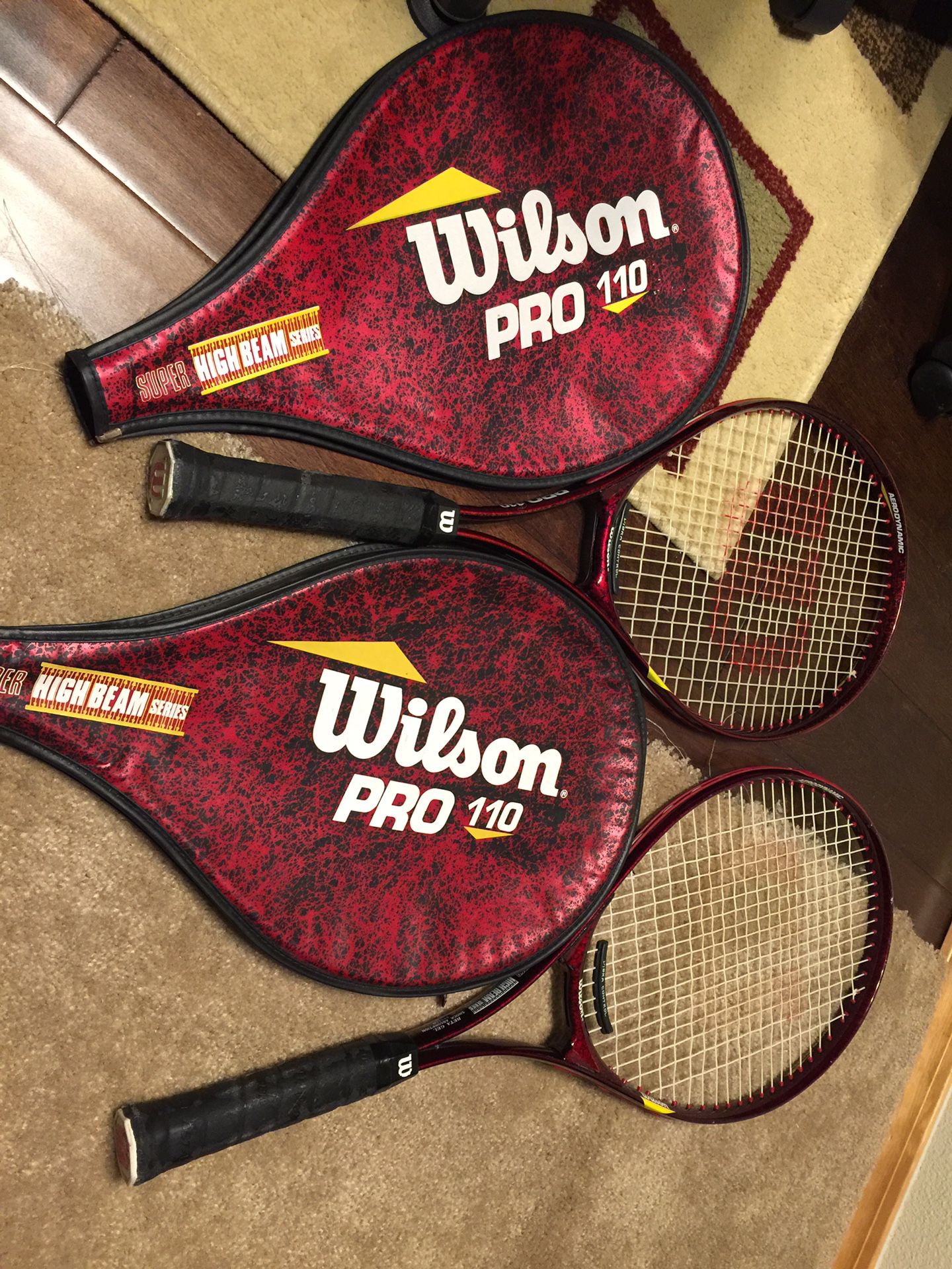 Wilson pro 110, Super high beam series L3, 4 3/8. Tennis Racket.