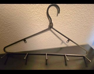 Western Hooks