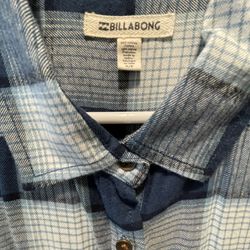 Billabong Women’s Long Sleeve Plaid Flannel Button-Down Shirt