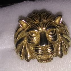 Lion. Ring. Vintage Big. 8k Gold Size .9 